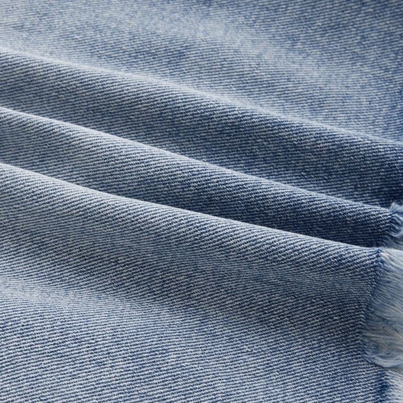 SHEIN Raw Hem Paperbag Waist Ripped Denim Skirt - Picture 3 of 4